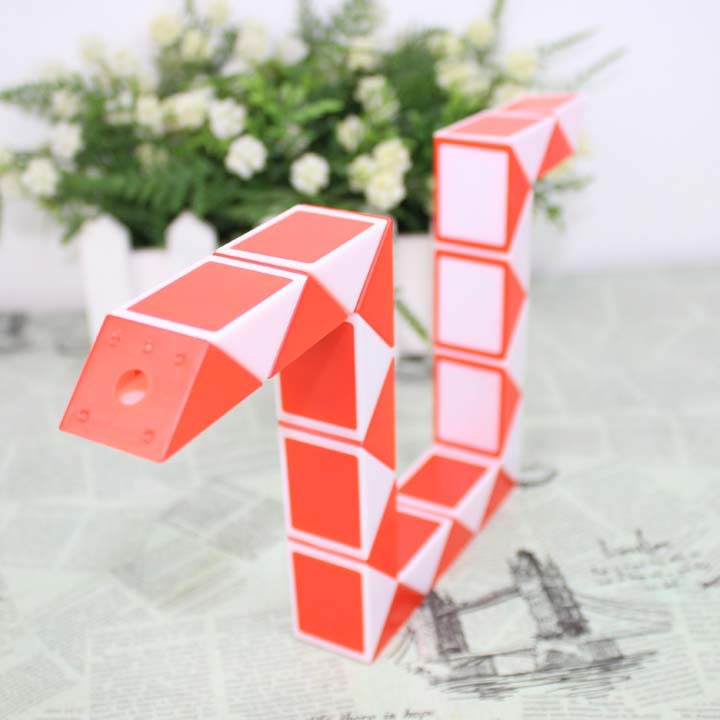 t16益智儿童玩具 24段百变积木魔尺魔蛇折条小孩子中学生生日礼物