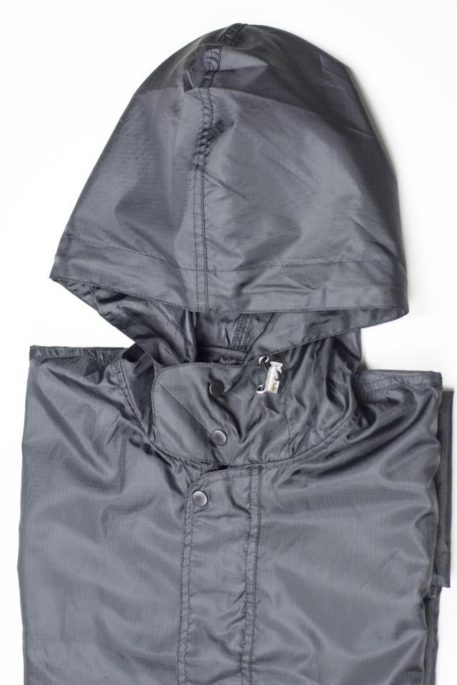 日本韩国 台湾时尚面料 特氟龙 超轻薄 男生男士雨衣雨披一件代发