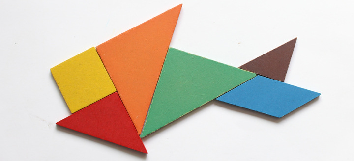 七巧板拼图 儿童益智玩具木质 小学生比赛拼板 带说明书