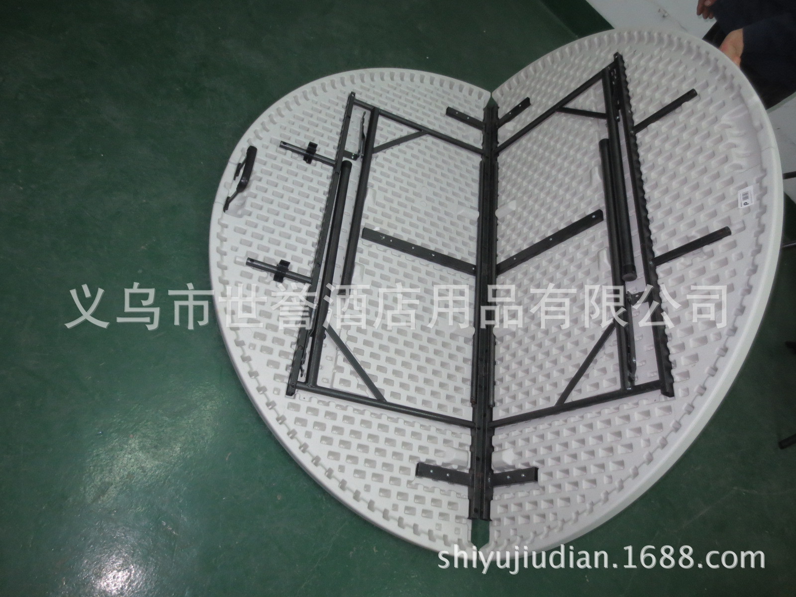 1512705814_1671613480