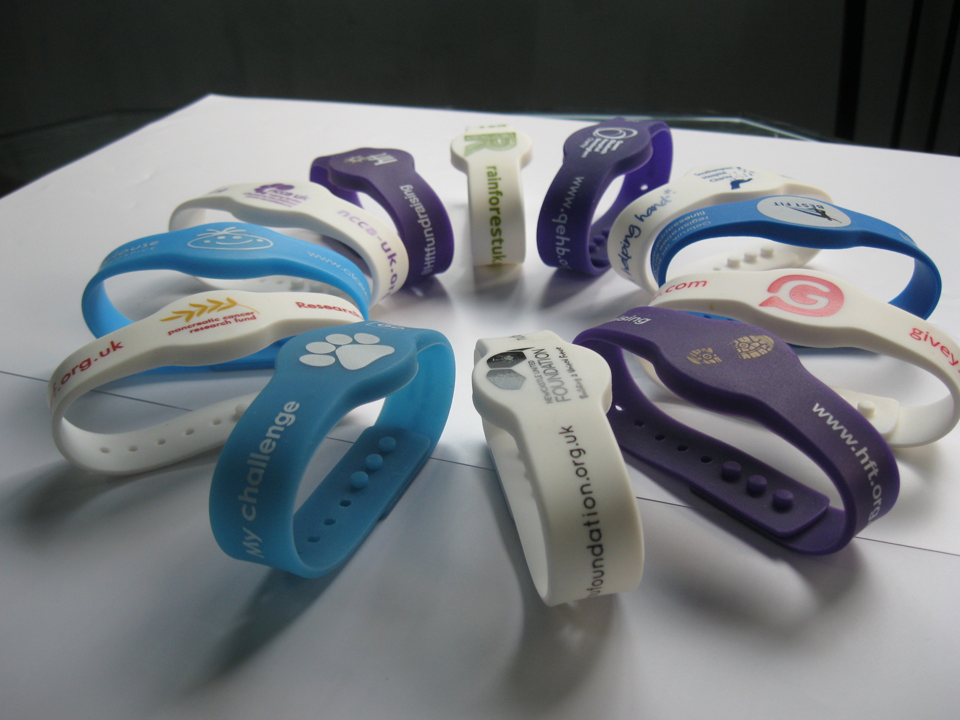 rfid 硅胶手腕带rfid手腕带 手环标签 硅胶腕带标签