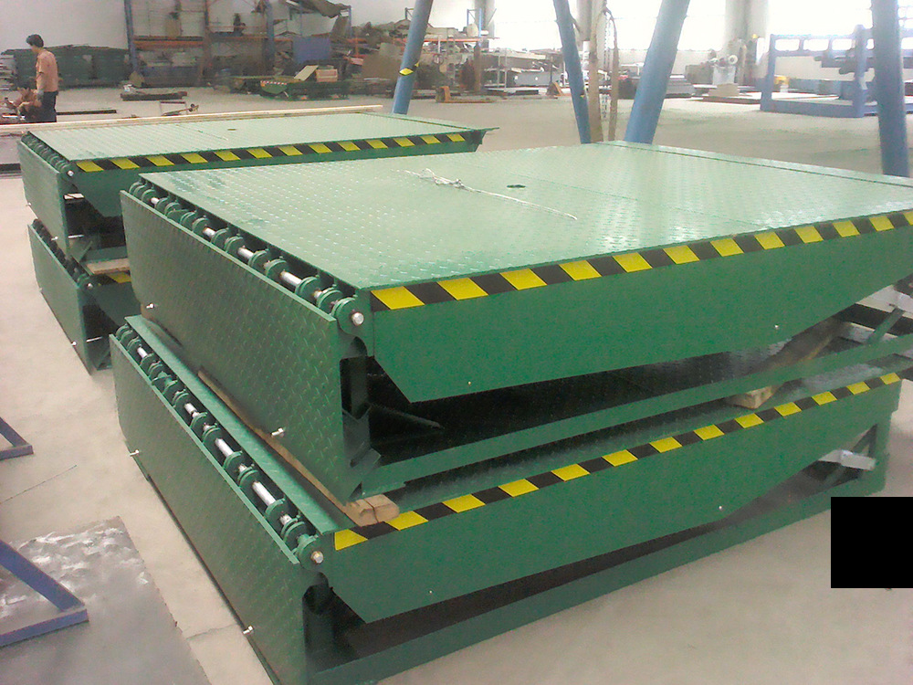 批发登车桥-装卸货高度调节板-装卸货登车桥-厂家批发调节板