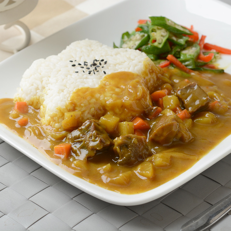 咖喱牛肉 日式 咖喱酱 拌饭酱 焗饭酱 方便菜 快餐 外卖 料理包