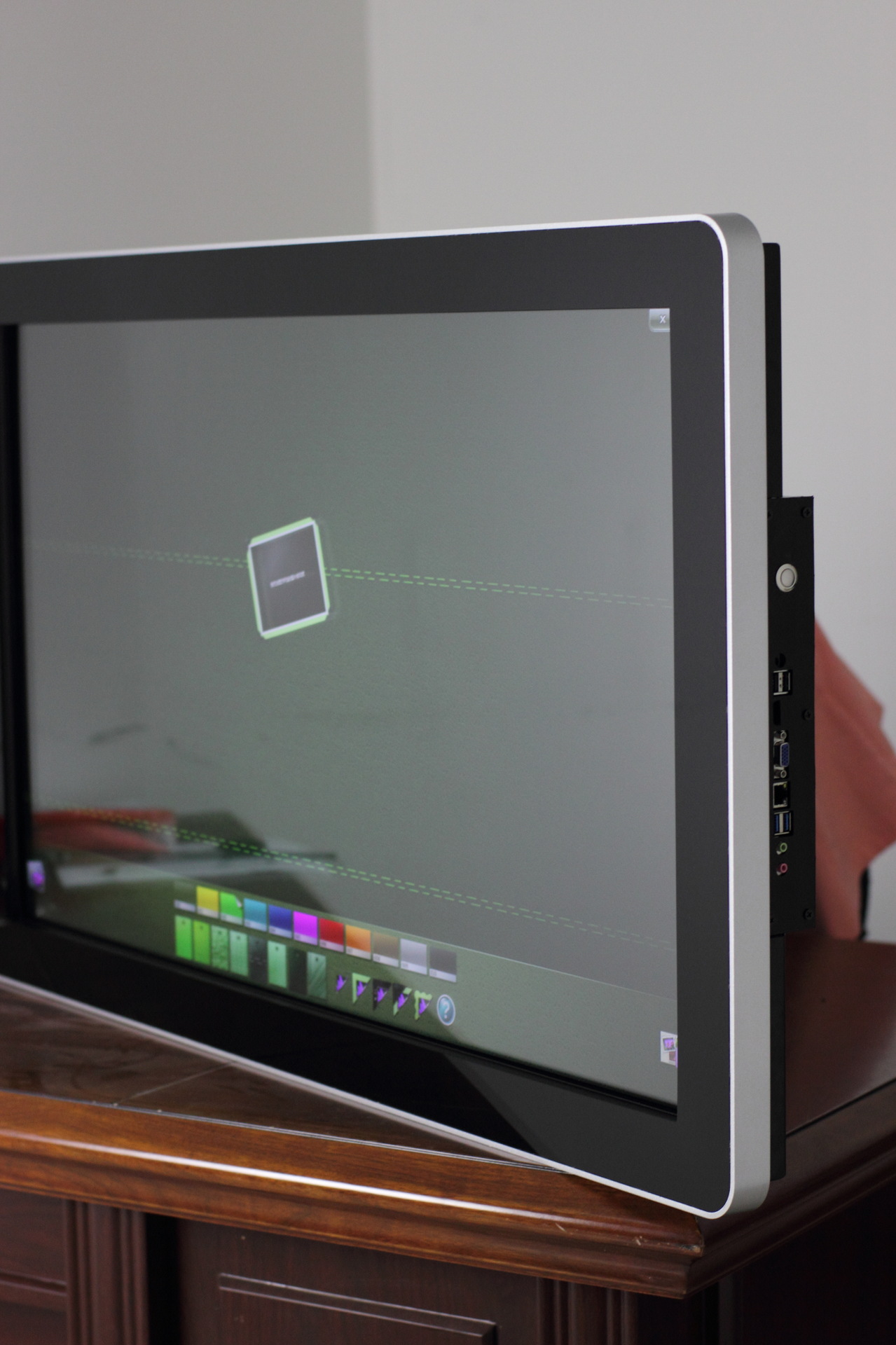 42寸圆角苹果款一体机4