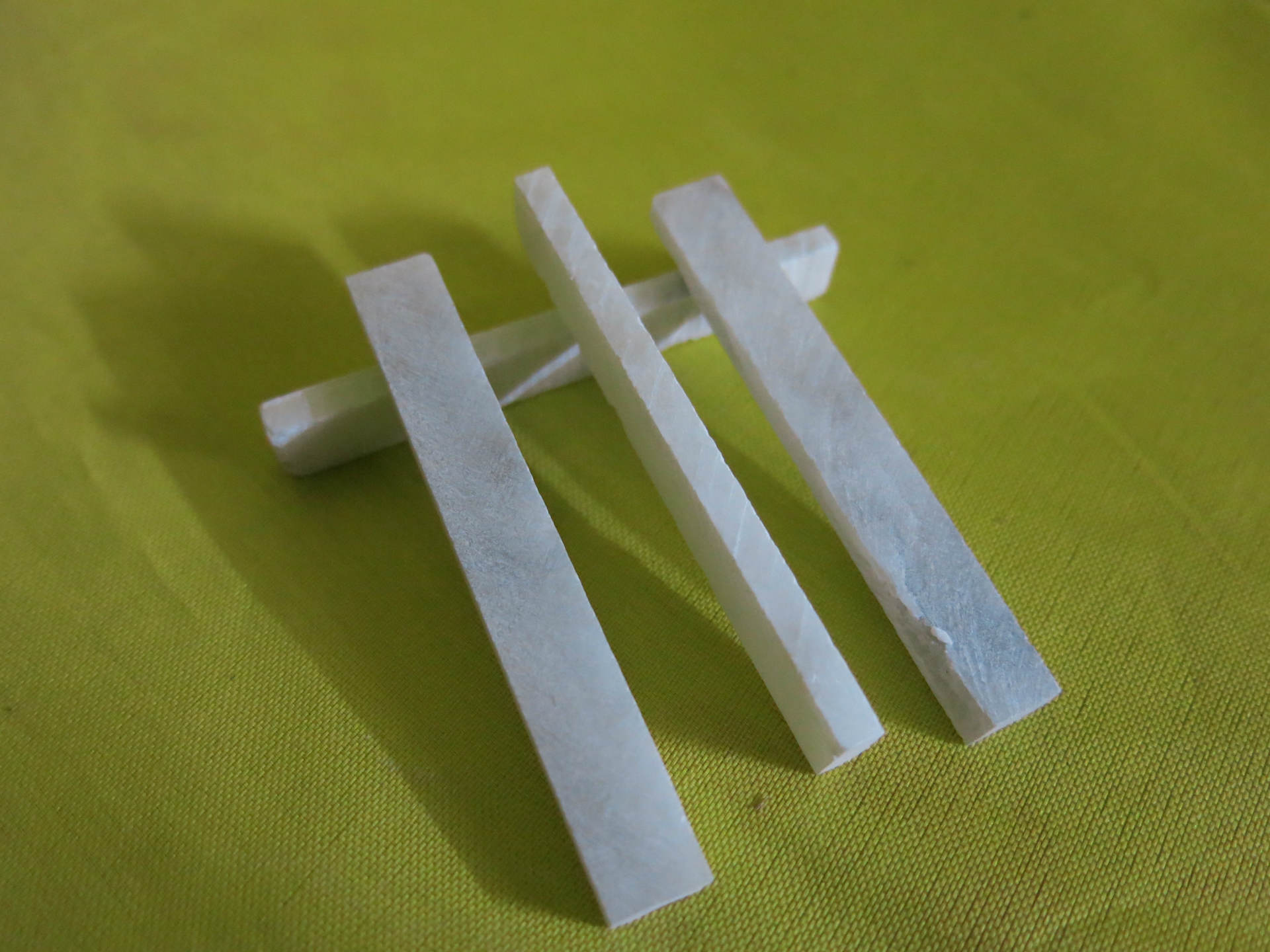 小号【68x9x4mm】滑石笔,石笔