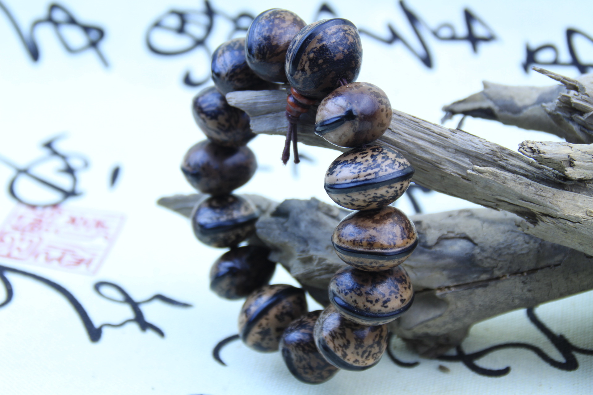 批发花木鱼果菩提籽佛珠手链 缅甸罕见大果手串地摊货源厂家直销