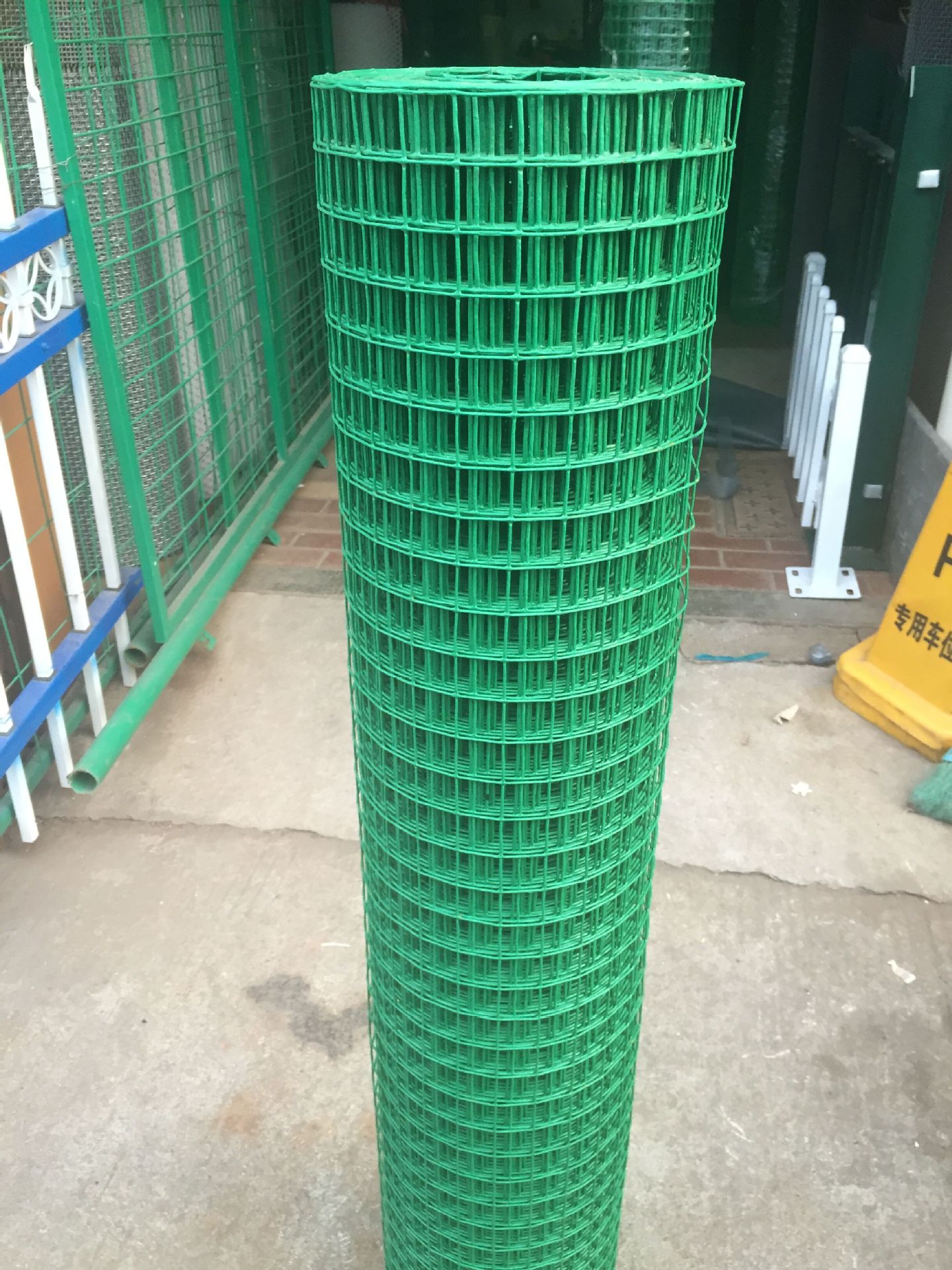 围栏网包塑网围鸡网养殖围网果园网菜园网临时防护网【安华】