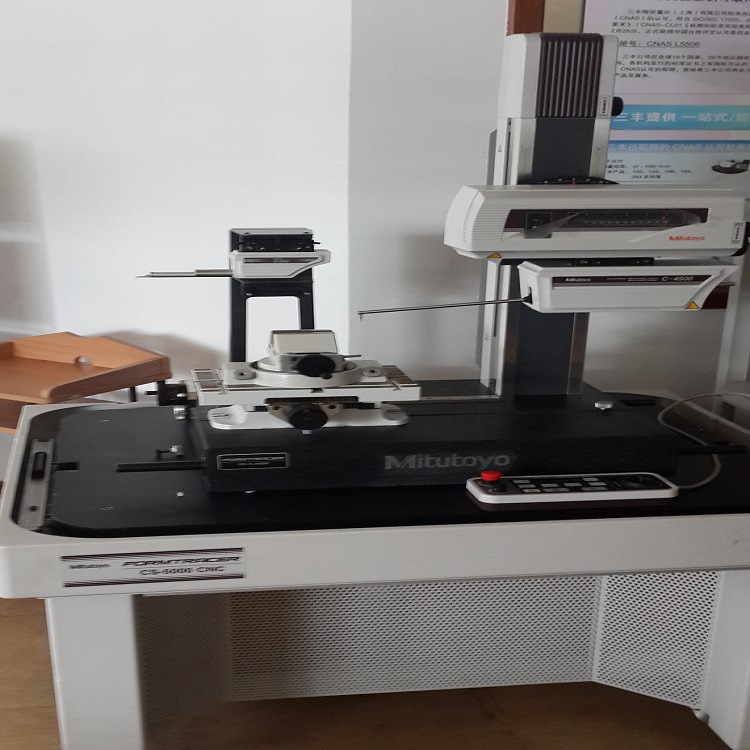 日本三丰形状和轮廓测量系统轮廓仪cv3200s4cv4500h4