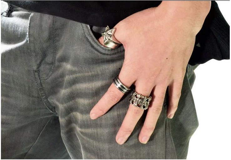 多款权志龙戒指环十字架男女情侣潮人韩版时尚个性复古钛钢小饰品