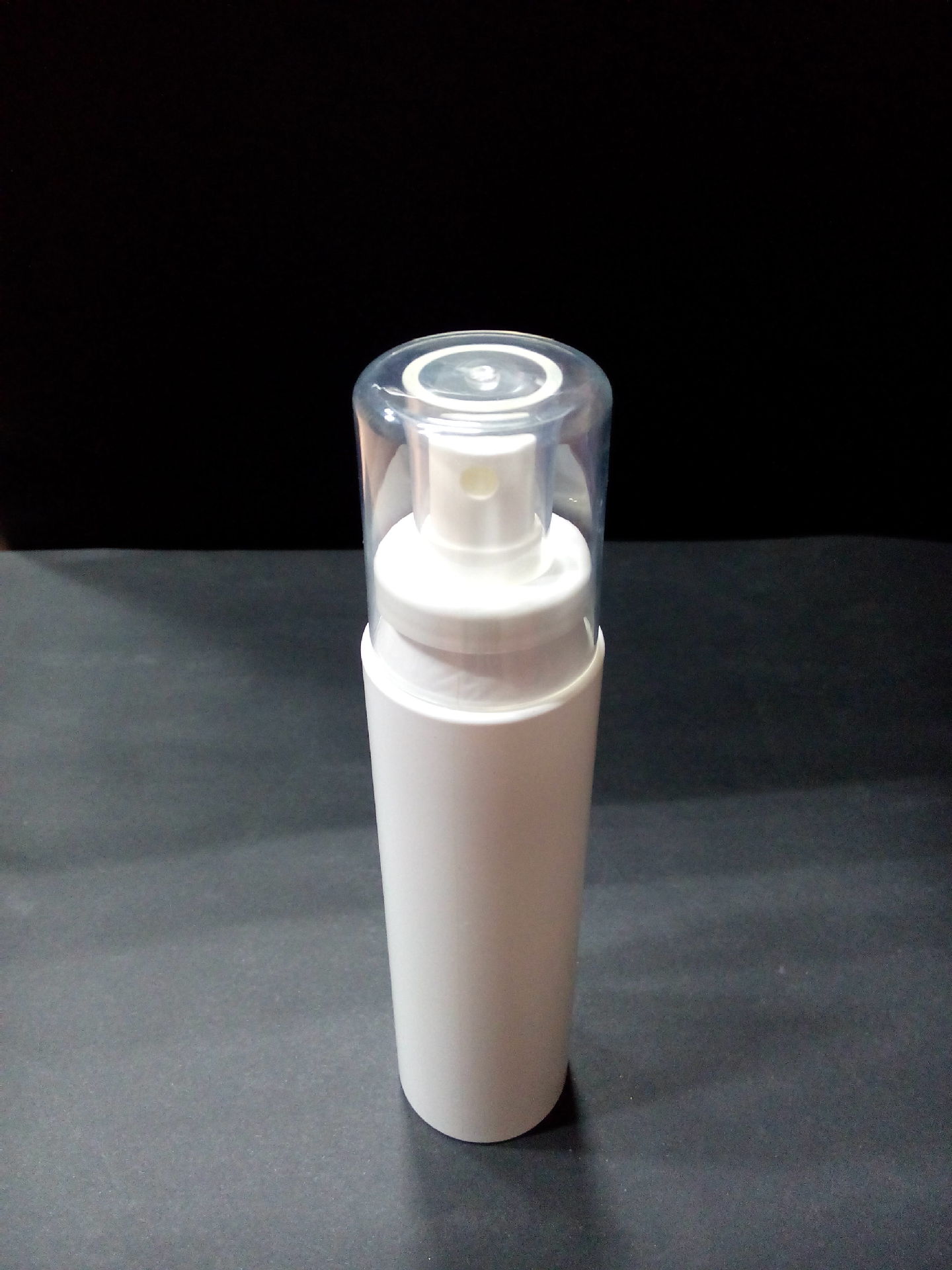 100ml.120ml.150ml白色pet卡口瓶 高档塑料喷雾瓶 化妆水喷雾瓶