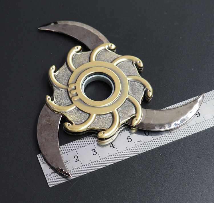 海贼王女帝旋转折叠手里剑