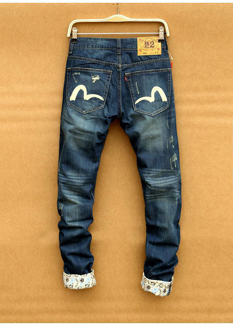 新款潮牌休闲牛仔裤青少年男士的薄款小直筒