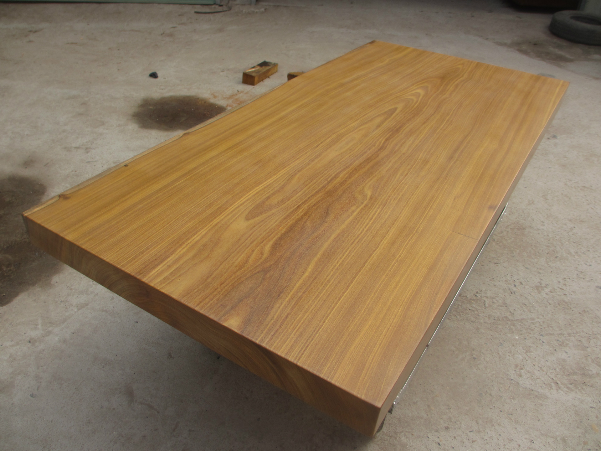 金丝柚木实木大板桌 板式简约桌子奥坎柚木红木原木电脑办公桌