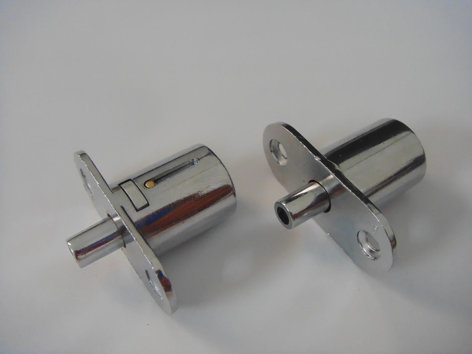 本厂专业生产105按锁 顶锁 移门按锁 弹子锁 质量有保证