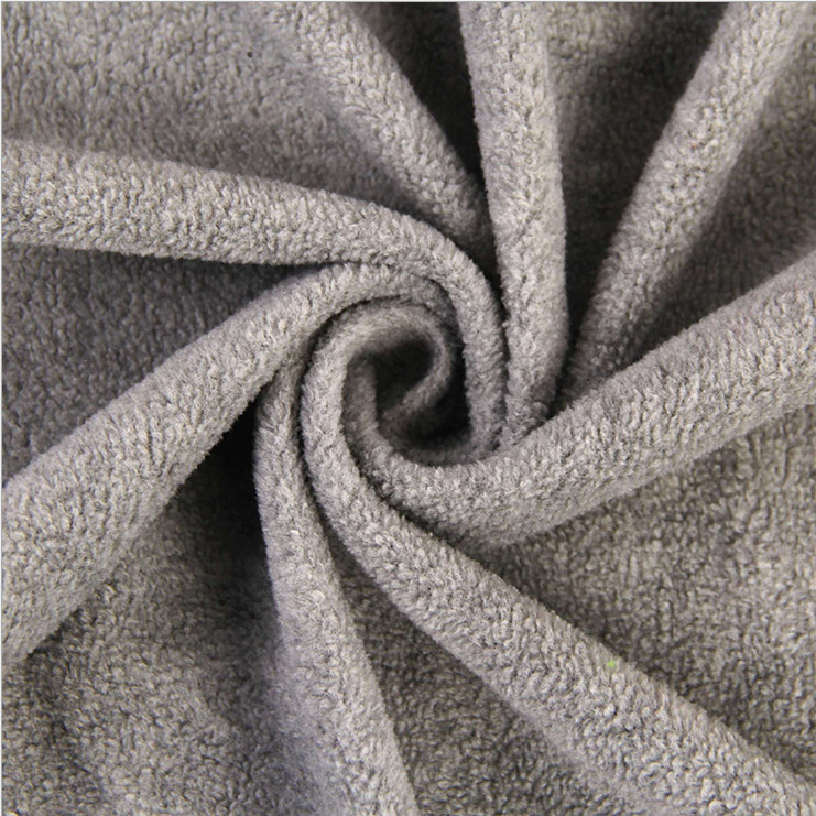 厂家直销 涤纶拉绒布 精品秋季休闲服面料