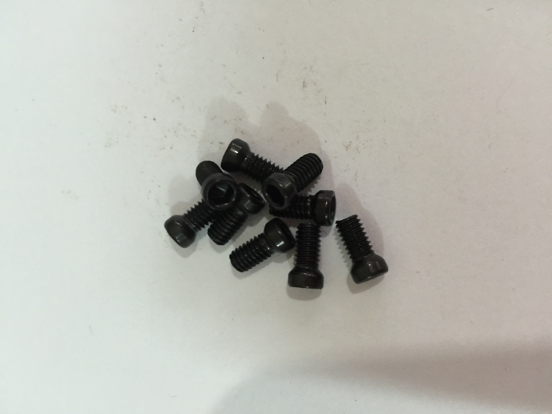 9级圆机专用山角螺丝m4*5.5*9.5,m4*5.5*11,m4*6.8*11.