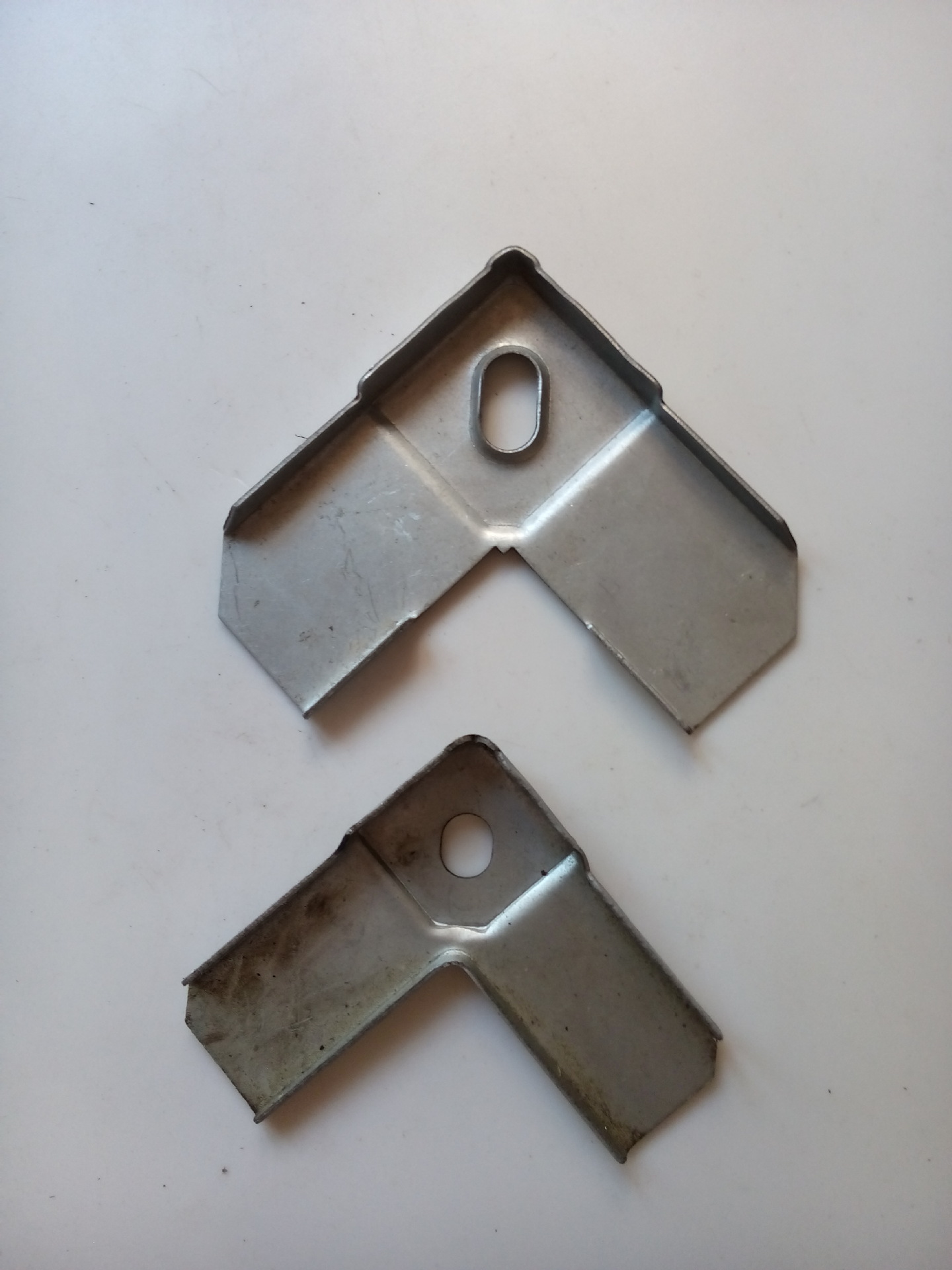 厂家直销风管阀门角码 风阀角码 镀锌板接插角码 厚度1.2mm/1.5mm