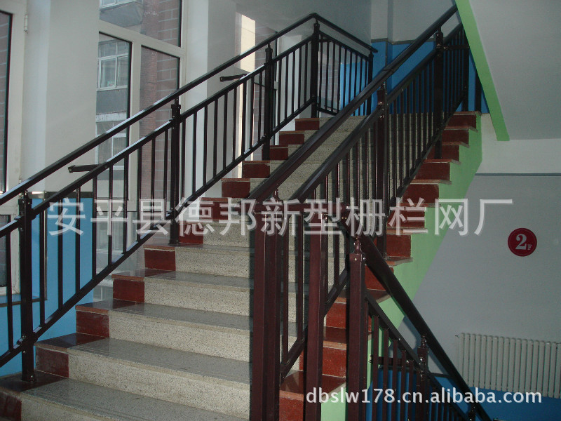 832842928_1635891502