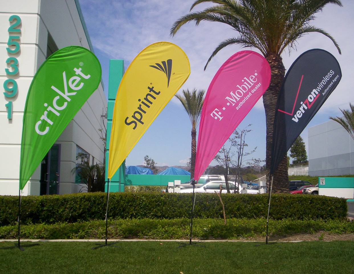 深圳广告旗制作厂家 沙滩旗 羽毛旗 *旗 水滴旗 出口外贸.