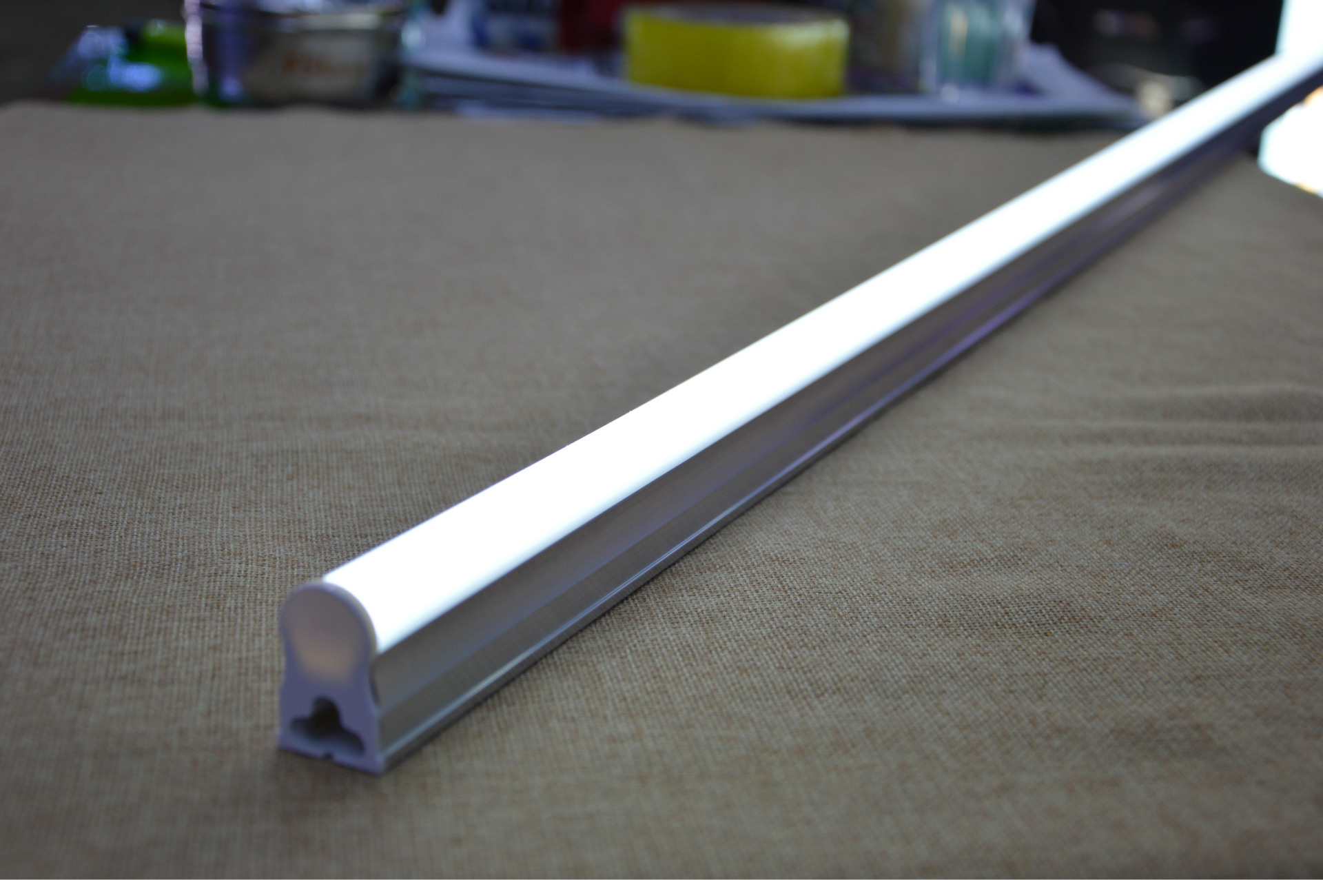 城双科技照明 t5一体化led直管灯支架灯管吊顶灯槽日光灯全套灯具