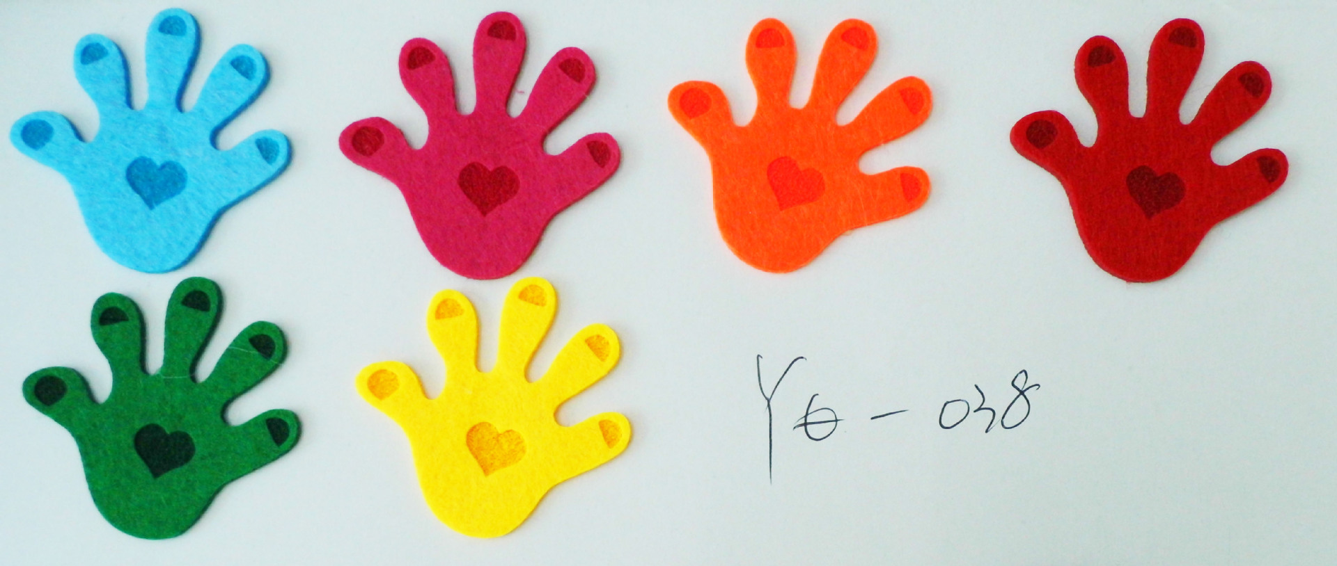 可爱卡通小手掌无纺布儿童帽子衣服配件贴饰