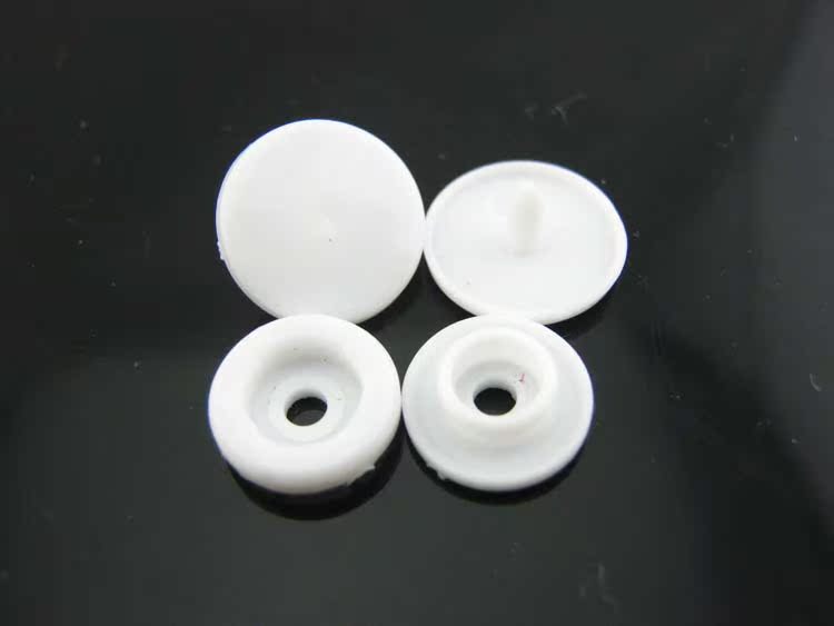 t5尼龙四合扣 白色塑料四合扣 按扣 12.5mm 家纺布袋外包装袋按扣