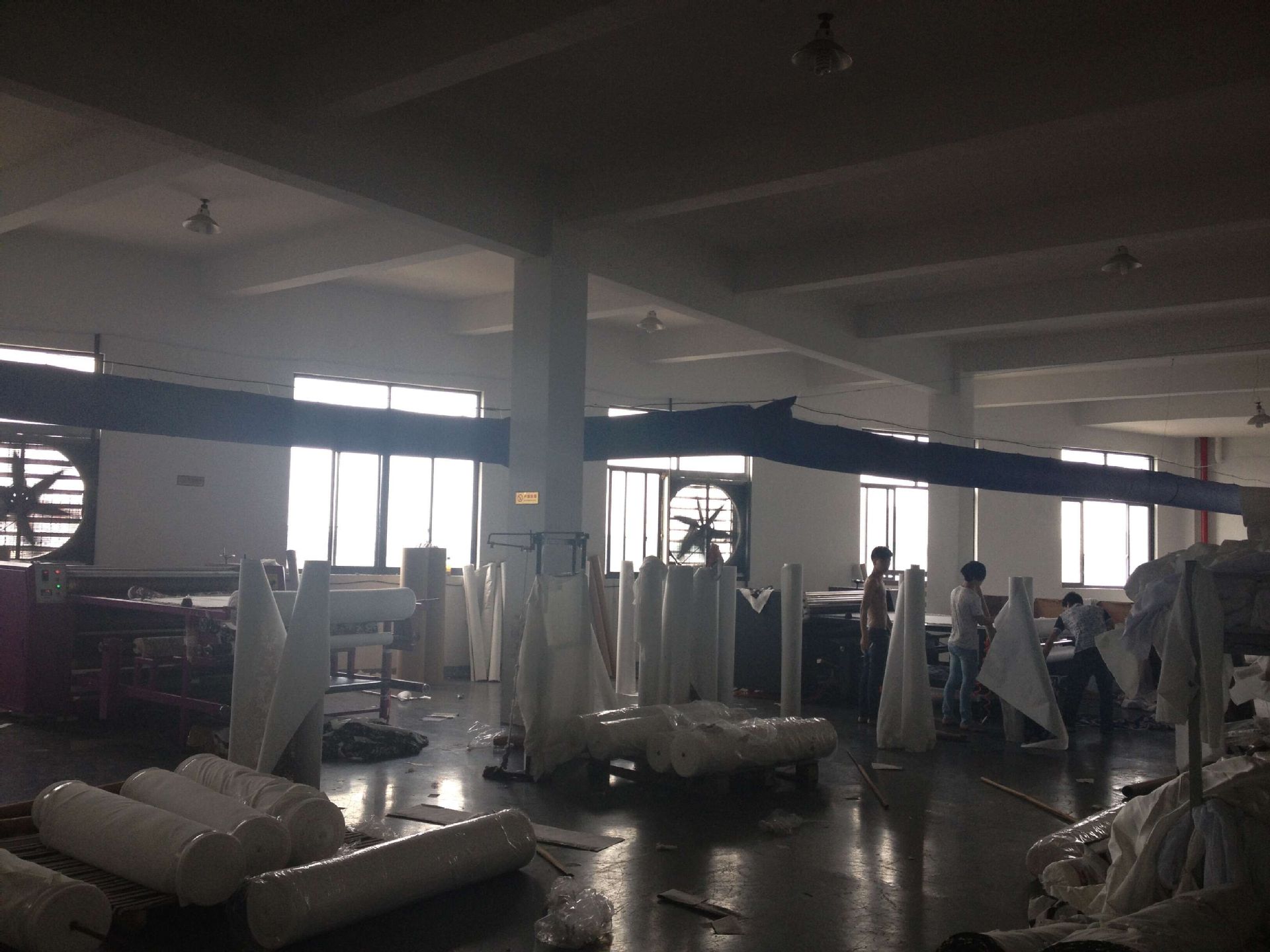 绍兴数码印花纺织厂 攀岩大树数码印花 t恤抱枕服装印花 可定制