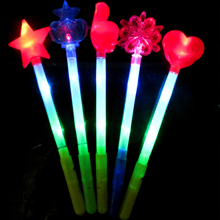 厂家直销 闪光棒 荧光棒 发光卡通棒 义乌热销地摊广场小玩具批发