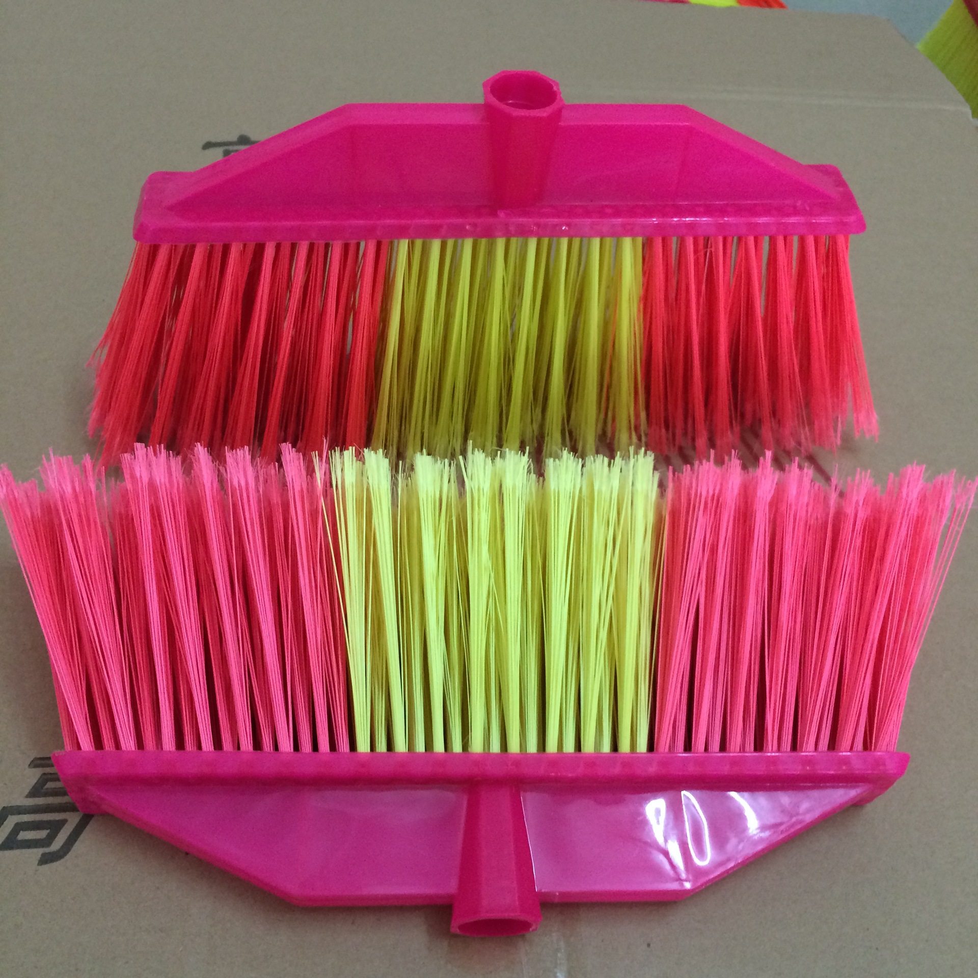 【no01 厂家直批 07二色款扫把头 塑料开毛扫把头 多功能扫帚组合】