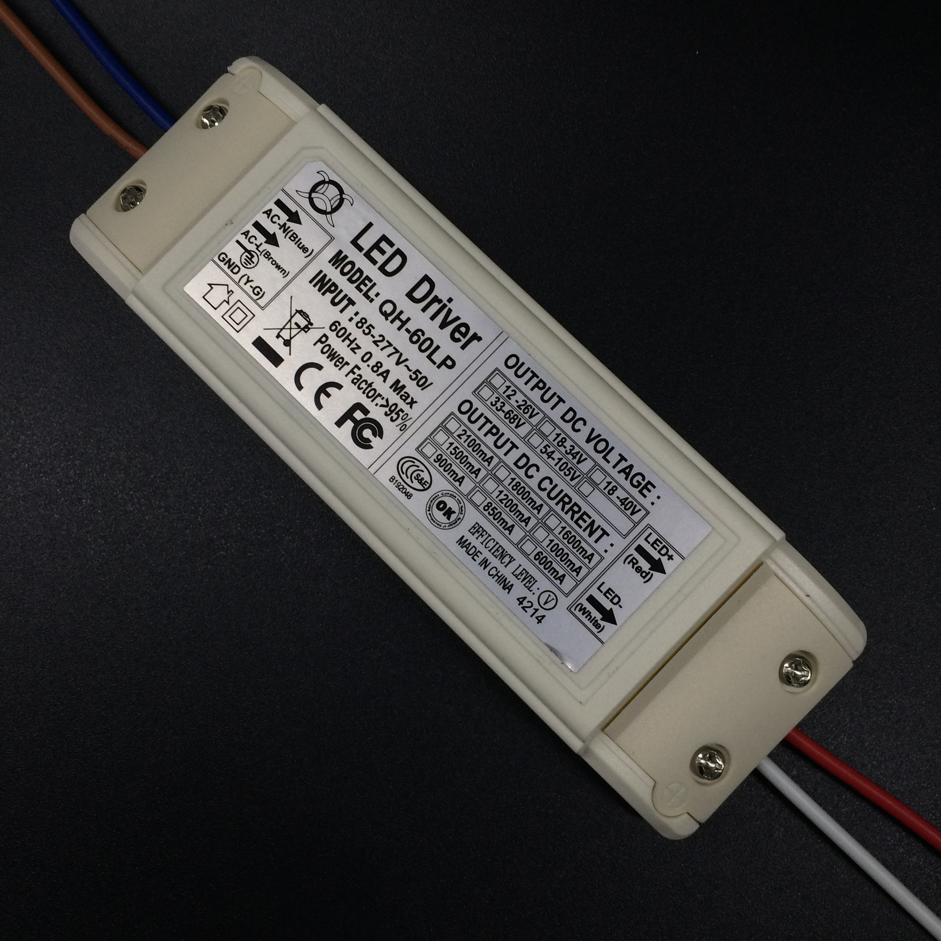 2a led驱动电源面板灯斗胆灯无频闪恒流电源