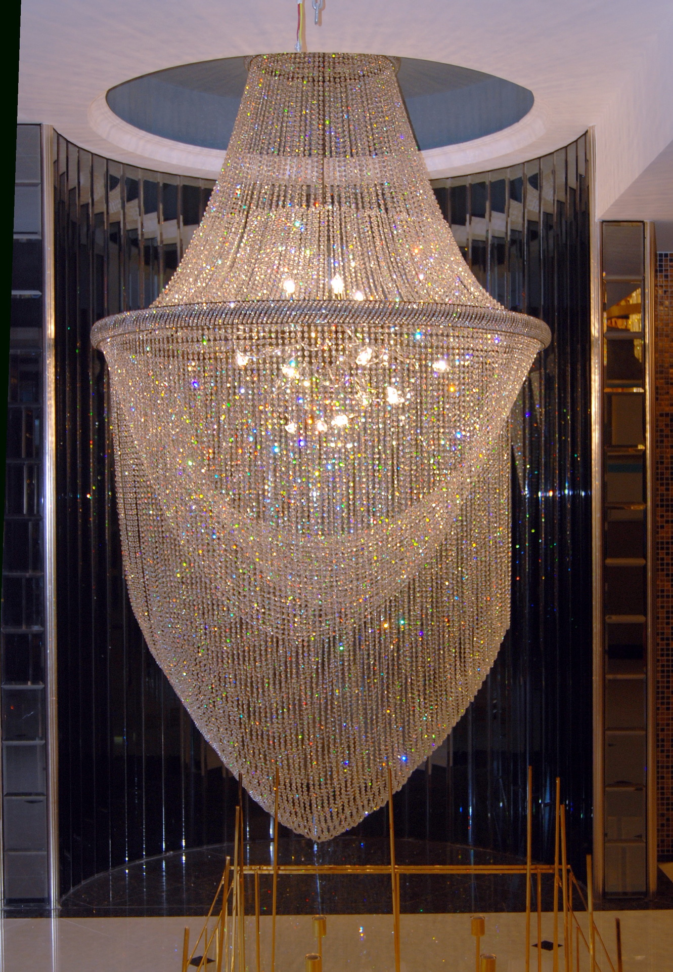 厂家直销 酒店非标定制现代水晶螺旋线吊灯 led灯 餐厅灯