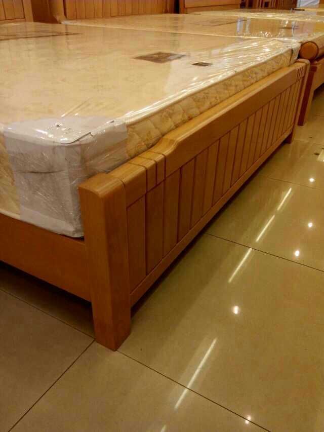 新款实木床全进口欧洲榉木1.5米 1.8米双人床 简约坚韧耐用