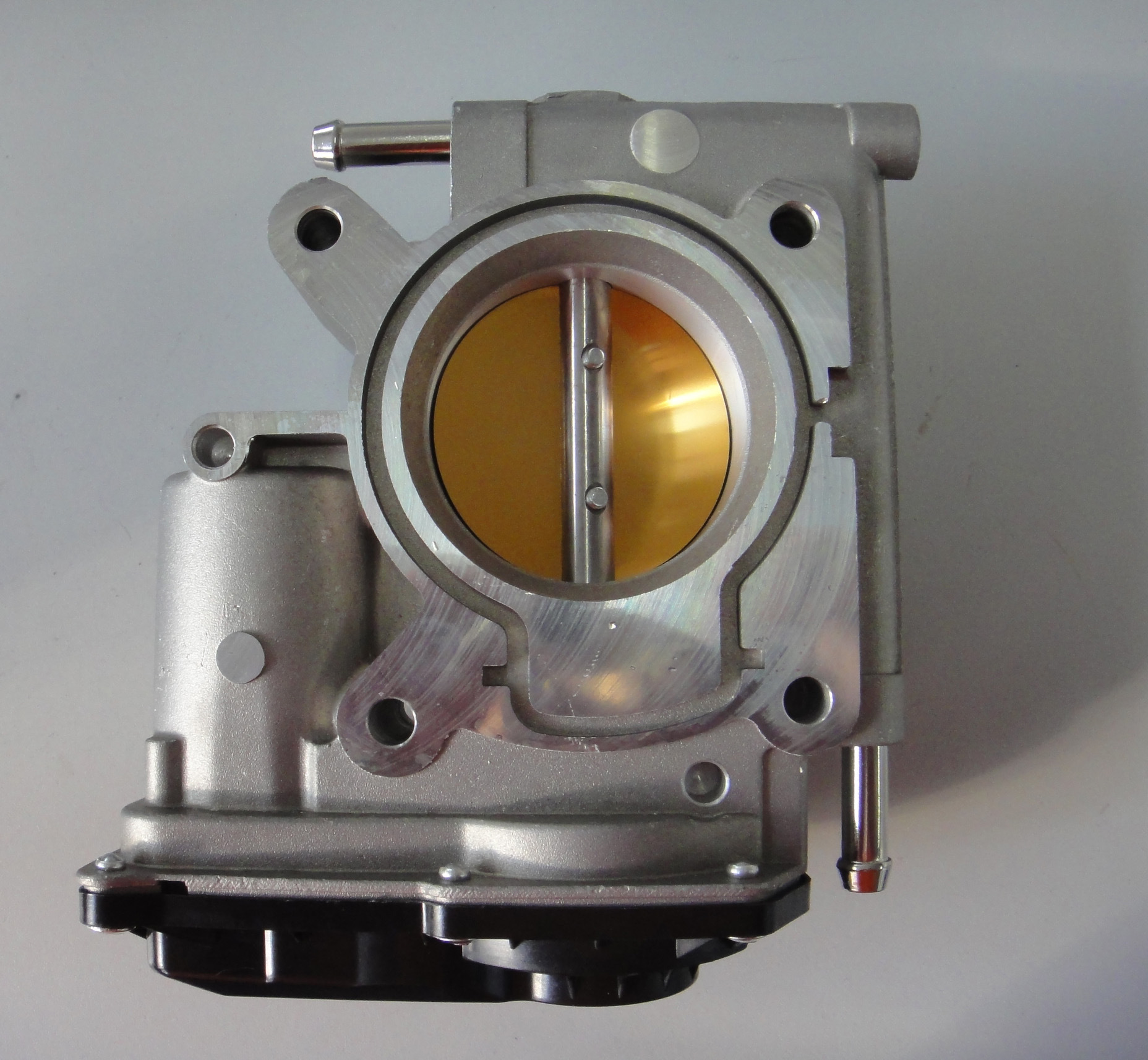 专业生产高品质马自达m3汽车电子节气门总成l3r413640