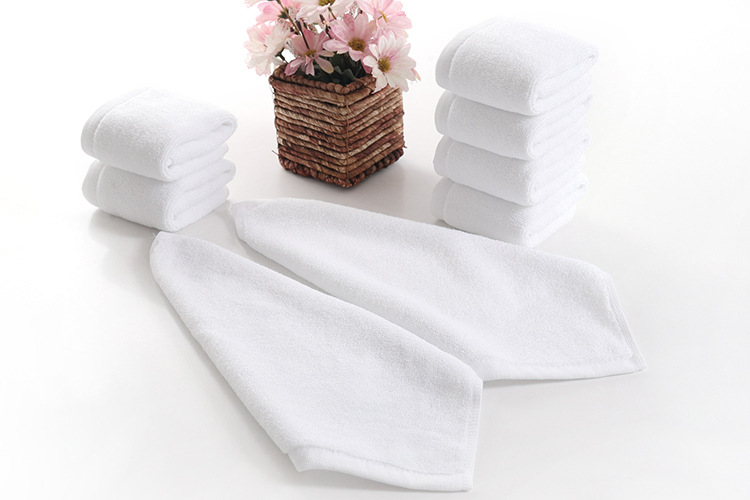 厂家批发一次性白色小方巾 擦手巾 消毒小毛巾酒店宾馆白毛巾