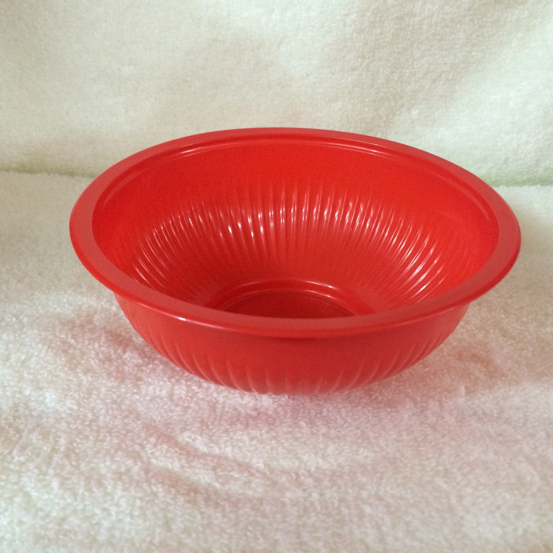 塑料红碗婚庆一次性红碗婚宴喜庆用品批发各类婚庆用品