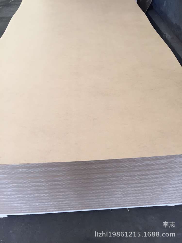 厂家销售MDF纸背板 密度板 中纤板 可定制