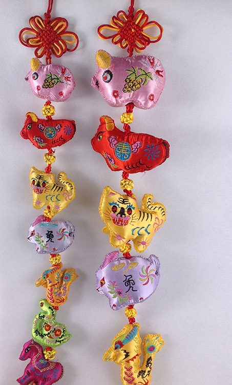 立体布艺刺绣十二生肖挂饰 中国结挂件 商务礼品 台湾新加坡热卖