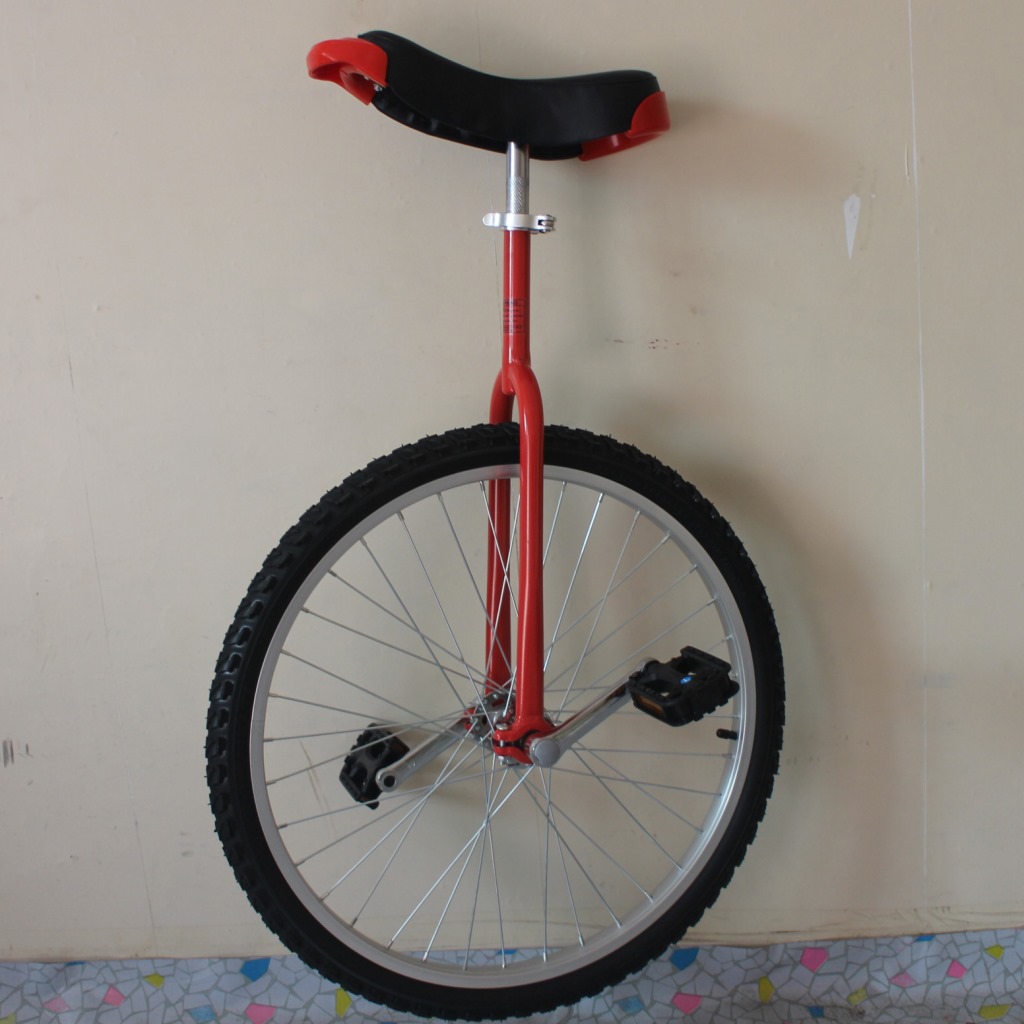 24寸独轮车溜肩型外贸unicye单轮脚踏车独轮自行车独轮脚踏车钢圈