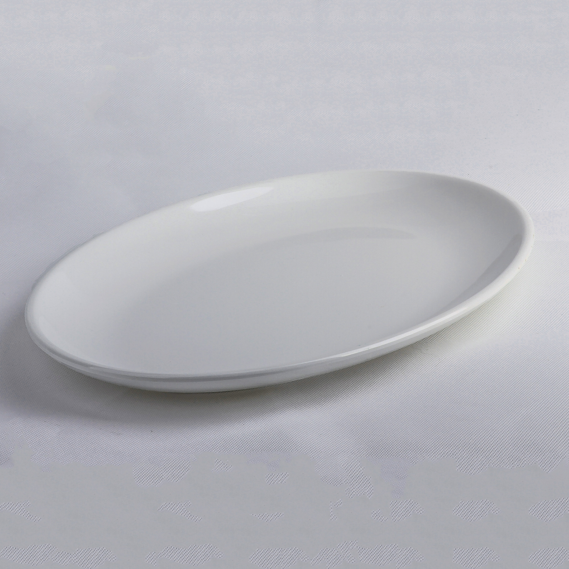 新款 厂价热销牙白深腰盘 椭圆形鱼盘 密胺美耐皿餐具 酒店用品