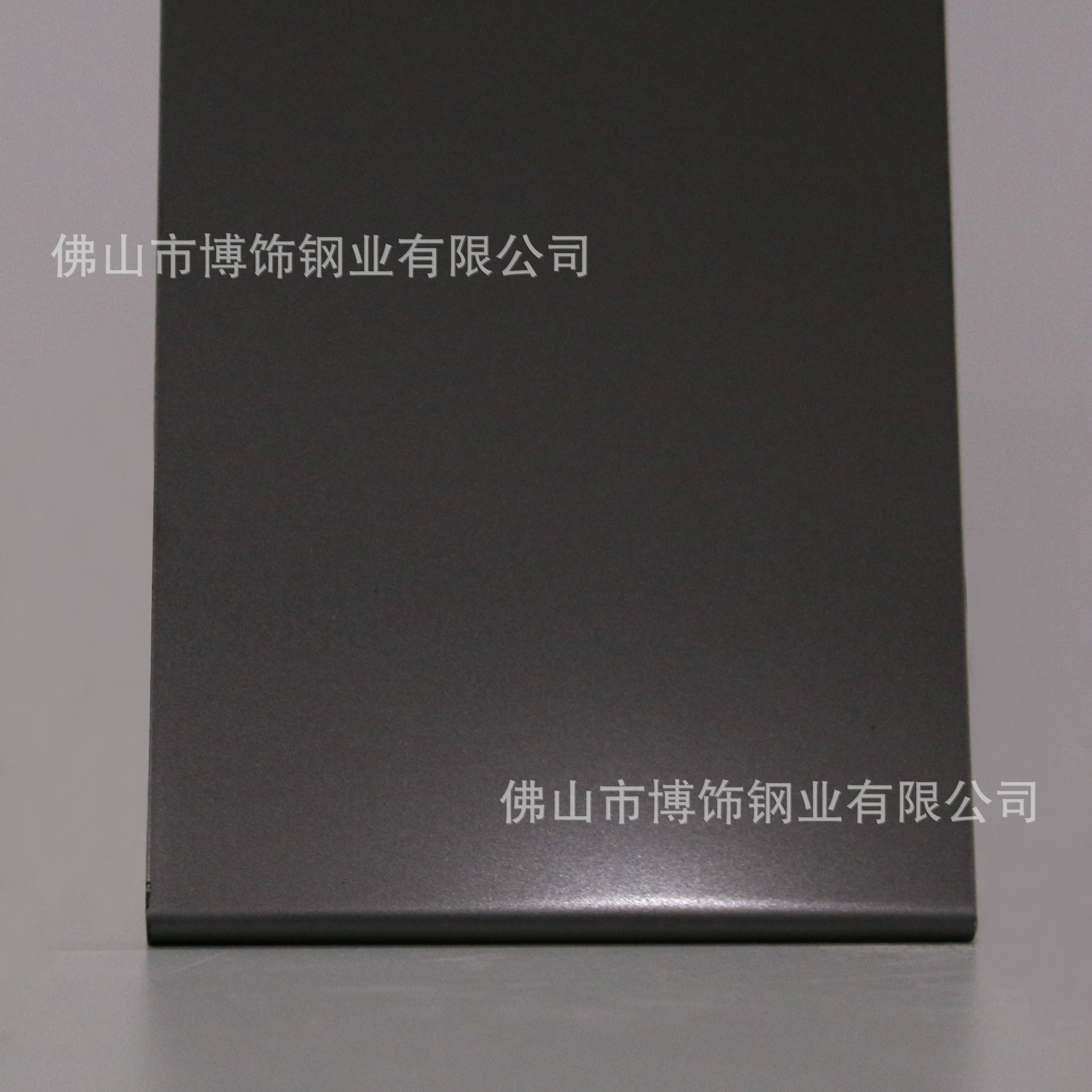 镜面黒砂钢不锈钢板图片 镜面不锈钢板佛山加工厂家