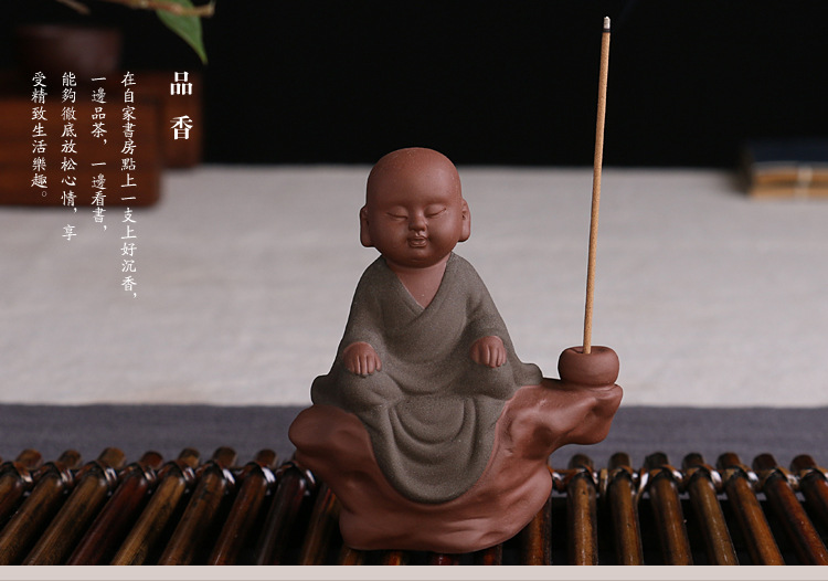 厂家直批陶瓷工艺品家居装饰摆件 彩砂陶禅意小僧线香熏香炉礼品