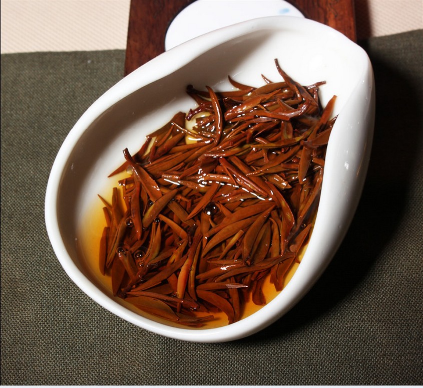 武夷山金骏眉 梅占金骏眉尤溪红茶金俊眉茶叶批发原味高山云雾茶