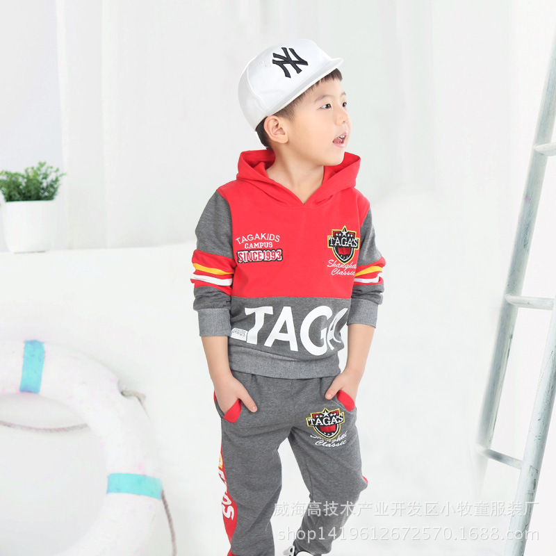 小牧童是良心商家所以不会宰钱啊每件衣服利润不过五块钱啊快来买啊别