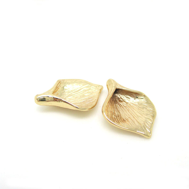 diy饰品材料配件批发 新24k包金色简约百合花花托 不掉色