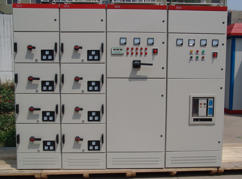 专业生产gck型低压抽出式开关柜 交流低压配电箱不锈钢成套配电柜