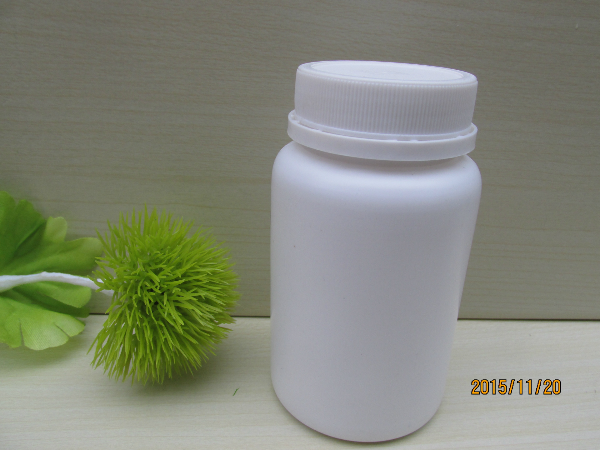 厂家直销 120克大口医药保健品塑料瓶 胶囊颗粒片剂瓶子 现货供应