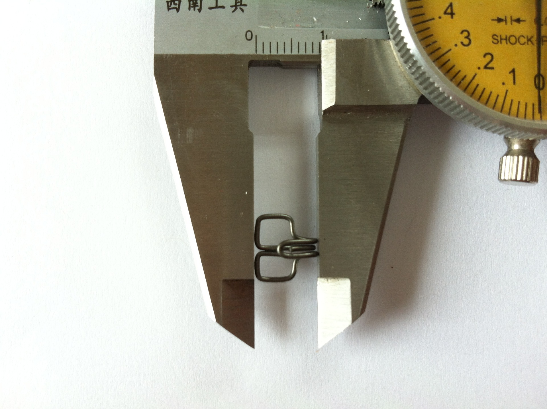 供应黑镍色方形方脚铜风纪扣 铜领钩