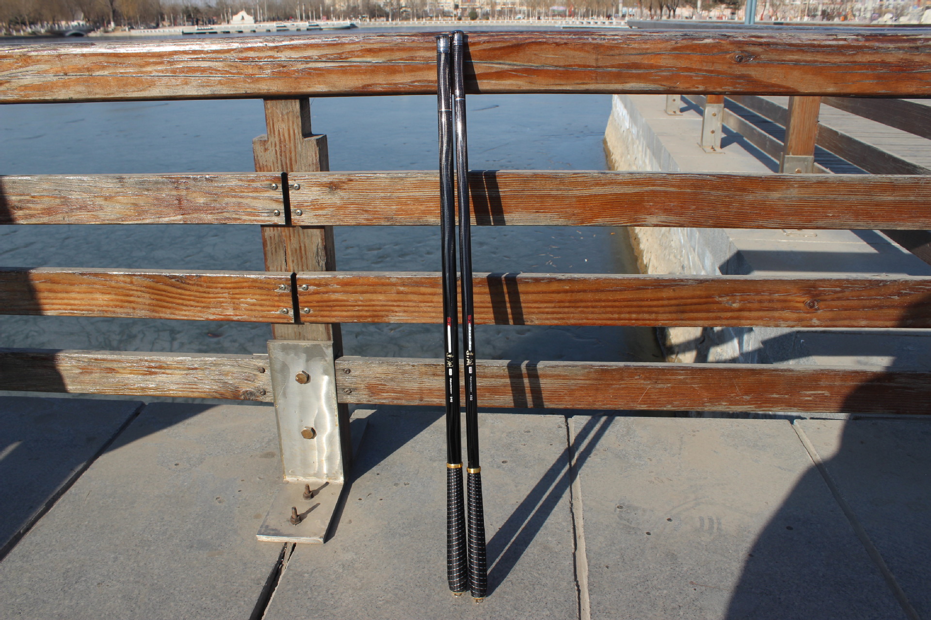 厂家直销批发鱼竿东湖碳素                   材质:碳素 产地:河北