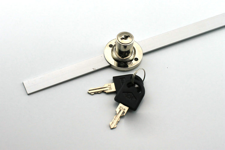 108-16|办公用锁抽屉锁侧面三连锁 一管三 家用五金附带安装配件