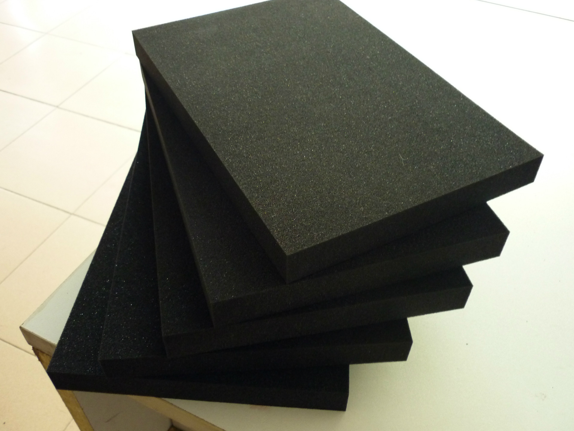 普通黑色海绵 高密度海绵片材 防震包装海